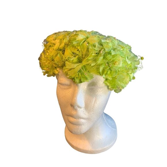 Ladies Light Green Flower and Velvet Bow Hat Union Made Vintage - Picture 9 of 9